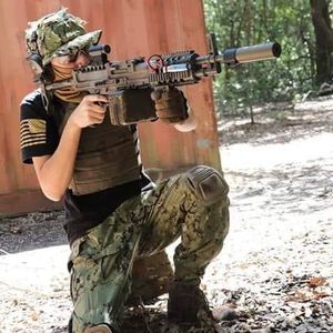 Meet your Posher, Marcos